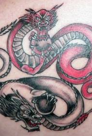 Combinación de dragóns vermellos e negros Yin Yang Patrón de tatuaxe de tripulación