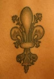 krásne ľalie medailón symbol tetovanie vzor