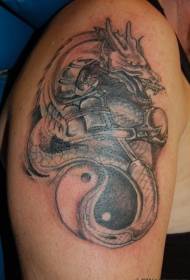 Arm Drache Yin und Yang Klatsch Tattoo-Muster