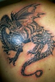Geheimnisvolles Black Dragon Tattoo Muster