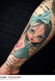 modèle de tatouage couleur mignon poupée de dessin animé