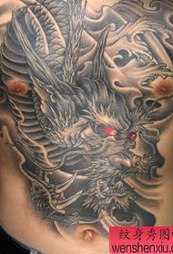 Drakono tatuiruotės modelis: „Super dominantinis“ krūtinės drakono tatuiruotės modelis