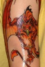 patrón de tatuaxe de dragón de lume pintado de vermello