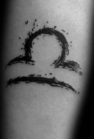 klein fris zwart minimalistisch symbool tattoo patroon