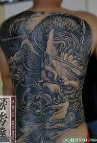 πλήρη πίσω αυταρχική μοτίβο τατουάζ