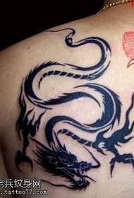 плече дракона тотем татуювання візерунок