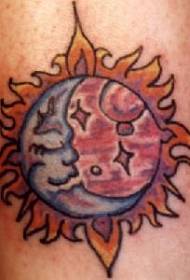 kāju krāsas saules un mēness simbola tetovējuma raksts