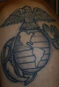 काँध कालो ग्रे अमेरिकी सेना प्रतीक टैटू पैटर्न