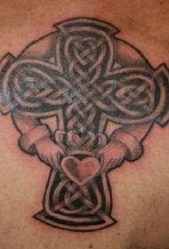váll barna ír barátság szimbólum tetoválás minta