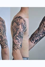 modèle de tatouage dragon à gros bras