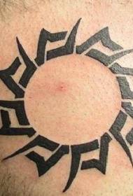 Μαύρο Tribal Sun Totem μοτίβο τατουάζ