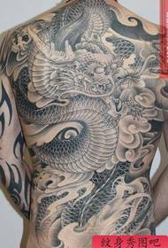 berniukams patinka dominuojantis viso nugaros drakono tatuiruotės modelis