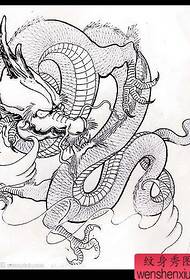 traditionella dragon tatuering mönster