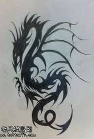 Rankraštinis „Dragon Totem“ tatuiruotės raštas