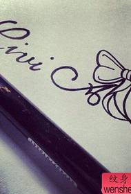 Lettere di bowlet Tattoo Tattoo Manoscritto funziona