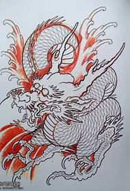hagyományos személyiség sárkány tetoválás minta