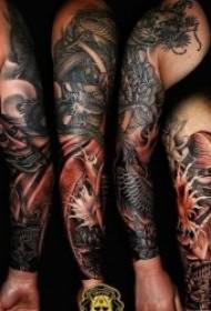 Образцы татуировок драконов различных черно-серых или нарисованных рисунков татуировок драконов