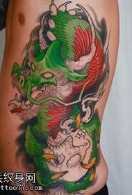 sida tillbaka blå dragon tatuering mönster