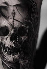 realistický styl černá fantasy lebka se vzorem tetování symbolem