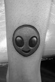 Slatka tetovaža mali uzorak slatka delikatna shema tetovaža emojija