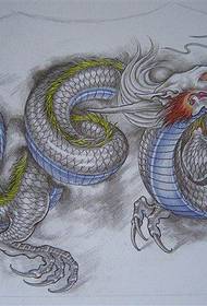 meessoost selja domineeriv lahe pool-selja draakoni tätoveeringu muster