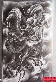 красивий популярний повний задній чорний сірий дракон татуювання візерунок