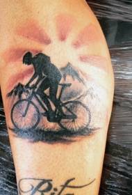 Legs swart dageraadfietser tatoeëermerk