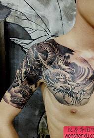 klasični crno sivi uzorak tetovaže polu zmaja koji dječaci vole 148968 - Muški omiljeni rukopis domaćih tetovaža zmajeva