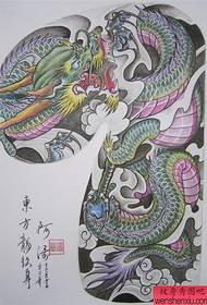 yleensä erittäin viileä dominoiva puolikkaan huivi dragon tatuointi malli