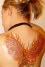 Ženské zadní oheň Phoenix tetování vzor