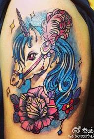 lengan sangat popular Unicorn Tattoo Pattern