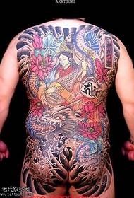 Dragon och Phoenix Totem Tattoo Pattern