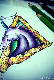 Gambar Berwarna Segitiga Unicorn Tattoo