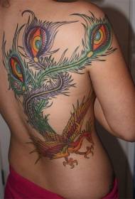 女性の背中の色のフェニックスの大きなタトゥーパターン