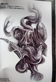 un modello di tatuaggio fenice grigio nero