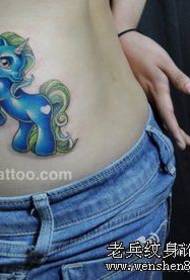 jednorožec tetovanie vzor: krásny pás farby roztomilé kreslené jednorožec tetovanie vzor