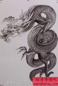 egy szép kendő sárkány tetoválás minta elismerését