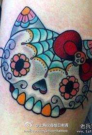 Egy nagyon népszerű macska tetoválás tetoválás mintát