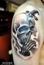 model tatuazhi me shpatë