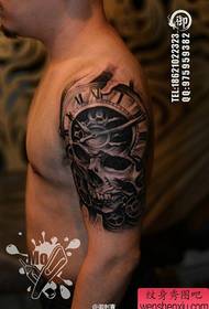 arm populaire zeer knappe schedel tattoo patroon