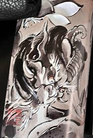 tatuaggio veterano un modello di tatuaggio animale prepotente
