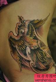 bona knabina talio fenikso tatuaje mastro
