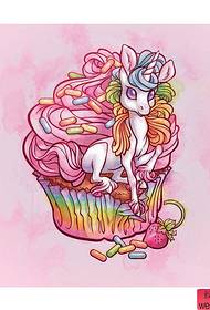 sosok tato merekomendasikan karya manuskrip tato es krim Unicorn