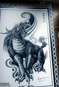 bog uzorka tetovaže životinja