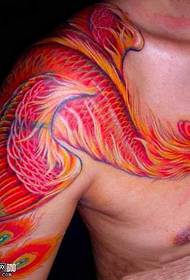 model de tatuaj de umăr phoenix