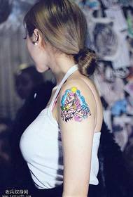 Ọna Apọnju Unicorn Tattoo