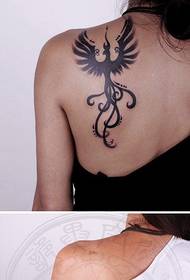 uno Un modello di tatuaggio fenice totem bello e popolare