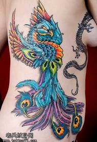 Imodeli ye-tattoo yePhoenix enemibala