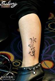 Den Trend vum coolen Phoenix Totem Tattoo Muster