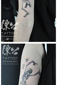 käsivarsi suosittu viileä tanssi kallo tatuointi malli